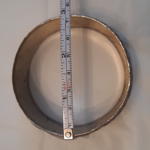 Bangle bracelet - Picture 3 of 4